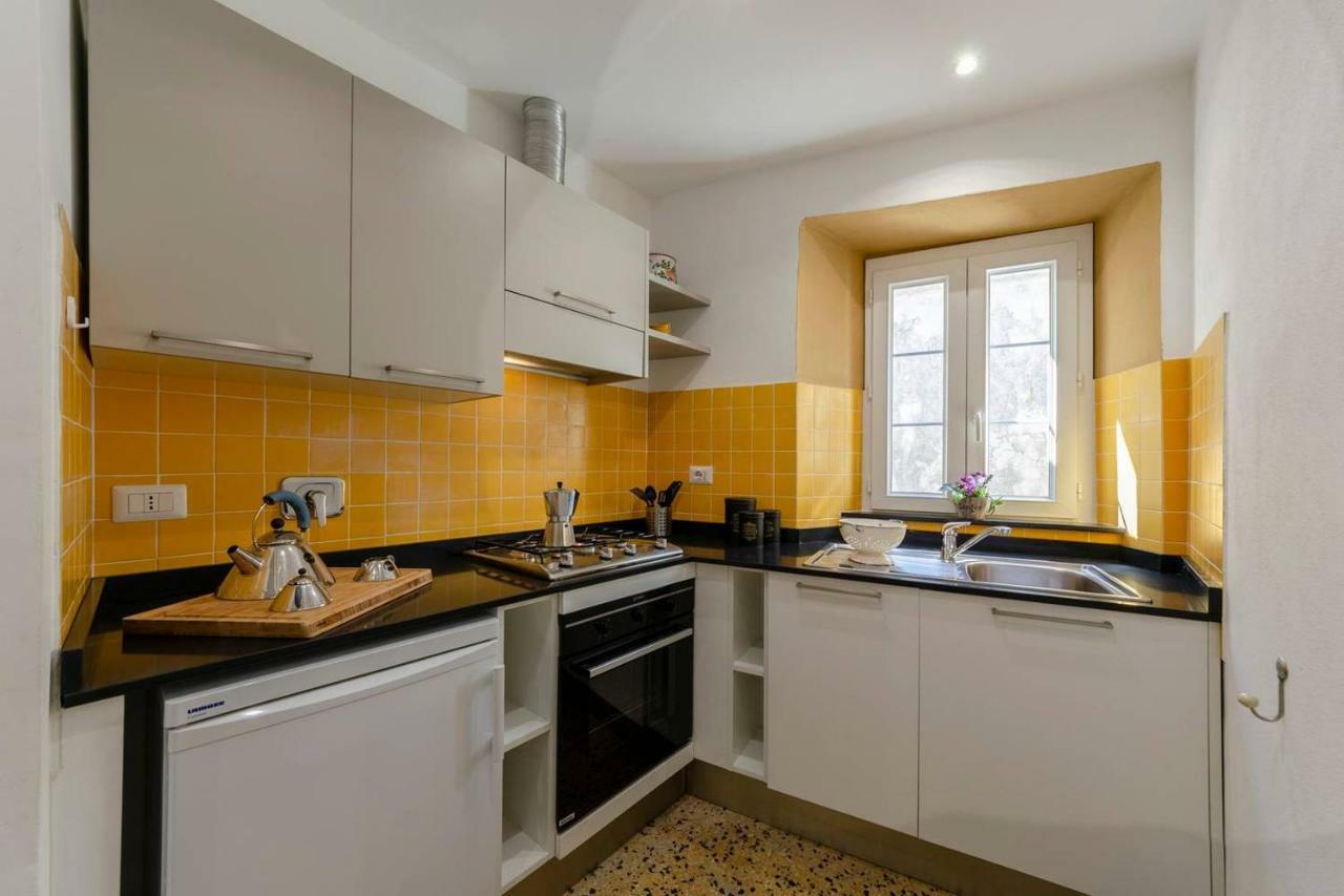 Joivy Spacious 2 Bedroom Apt With Terrace At The Heart Of The ヴェルナッツァ エクステリア 写真